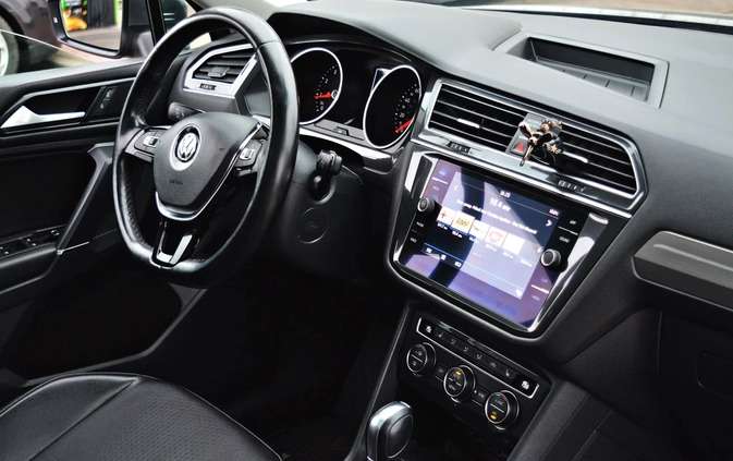 Volkswagen Tiguan Allspace cena 83900 przebieg: 154900, rok produkcji 2017 z Łazy małe 326